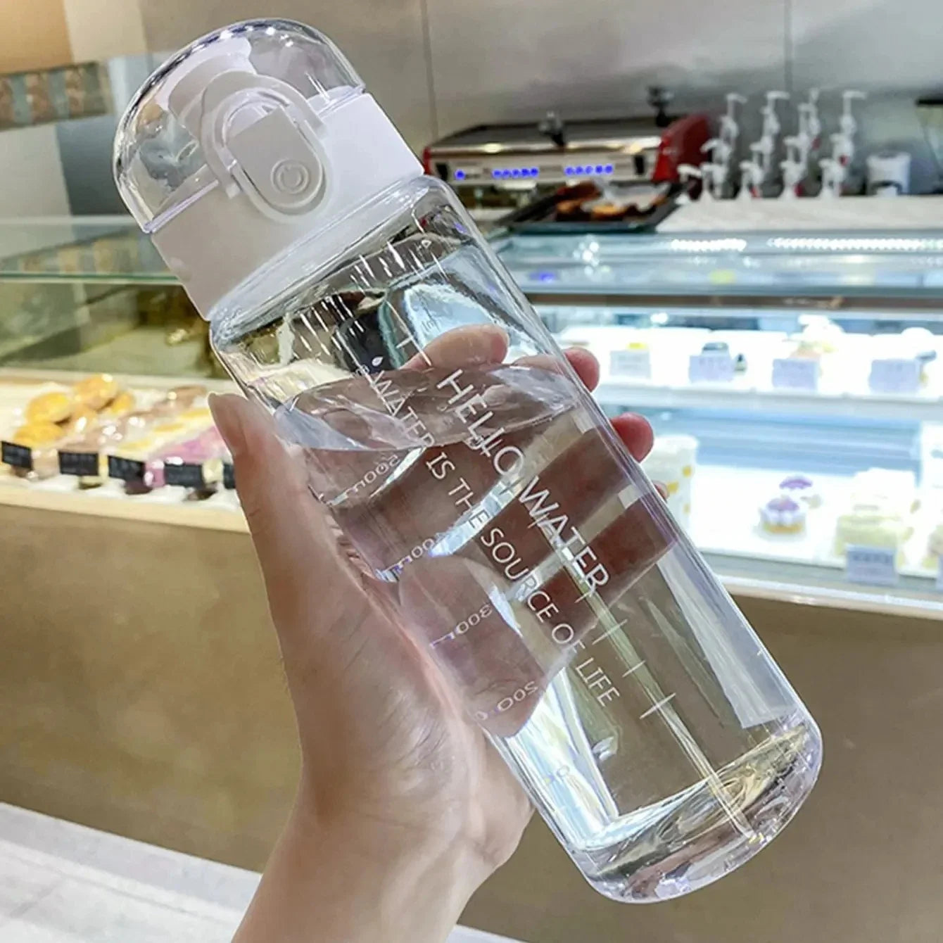 Portable Plastic Water Cup Large Capacity High Temperature Resistant